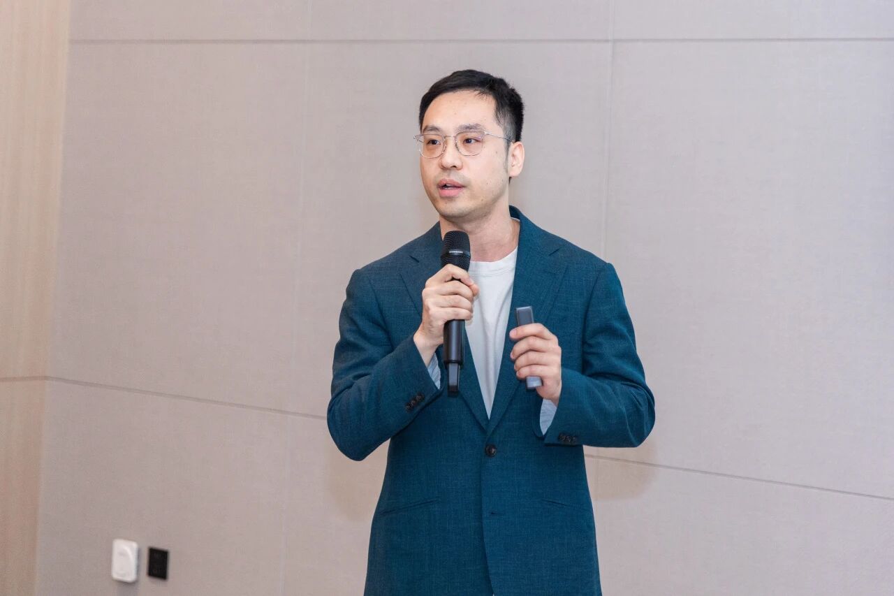 1764732182840086604.jpg 1dbc16837545419cd04e30e1b678a30b.jpg